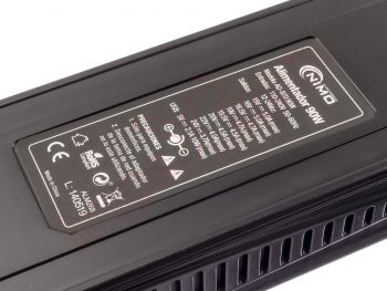 Universal charger - 110-240VCA/12-24VCC